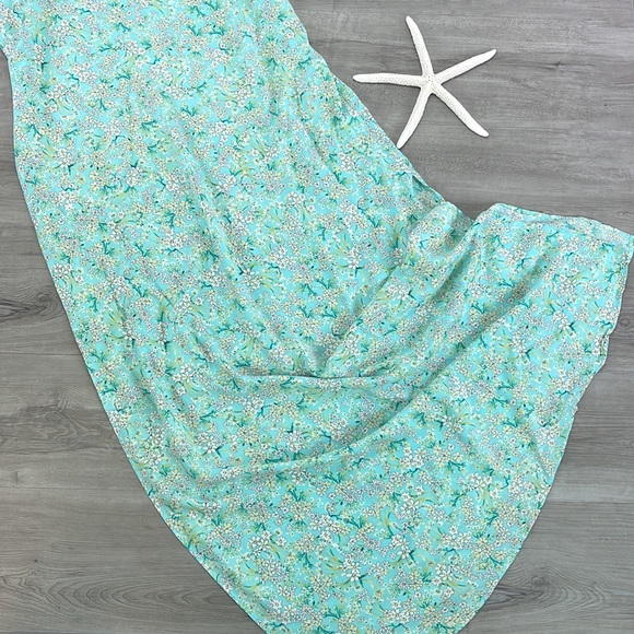 🔆O’Neill🔆 CAMRYN DITSY MAXI DRESS - Picture 7 of 16